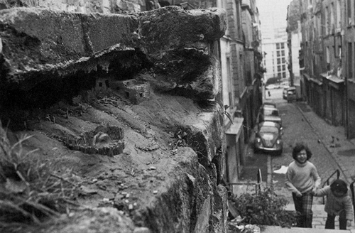 Dwelling, Charles Simonds, 1971