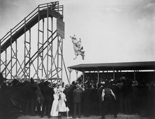 Diving Horse, photographie, début XXe