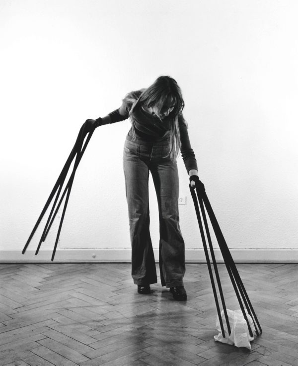 Rebecca HORN, Finger Gloves
